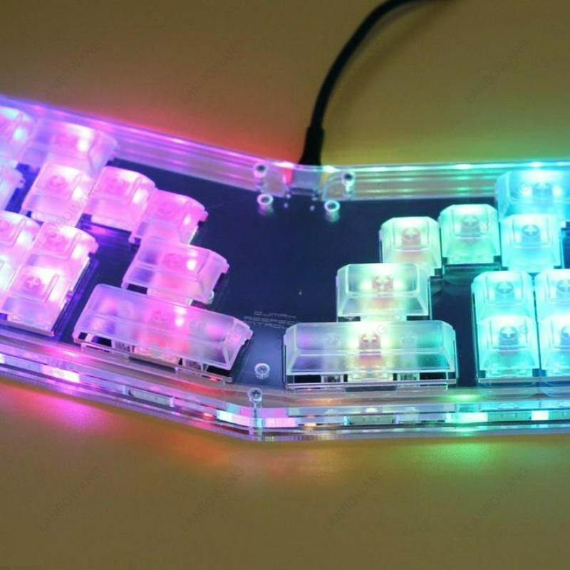 คีย์บอร์ดแบบกลไกแบบกำหนดเองที่ - Gaming Keyboard Hot Swappable บทวิจารณ์และราคา
